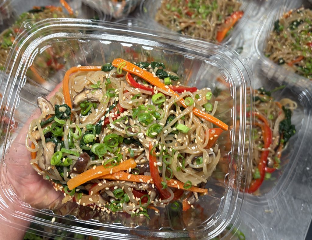 Chicken Lo Mein