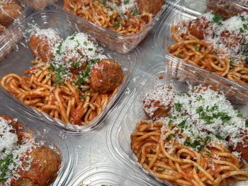Classic Spaghetti & Meatballs Classic Spaghetti & Meatballs